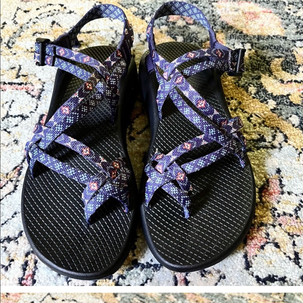 Chaco ZX/2 Classic Water
Outdoor Sandals
Strappy Wink Blue Southwest Sz 10